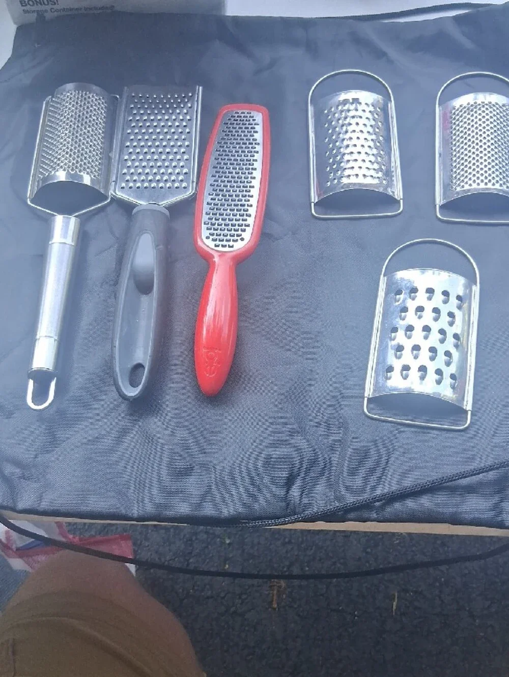 Set of 6 Metal Graters Various Sizes